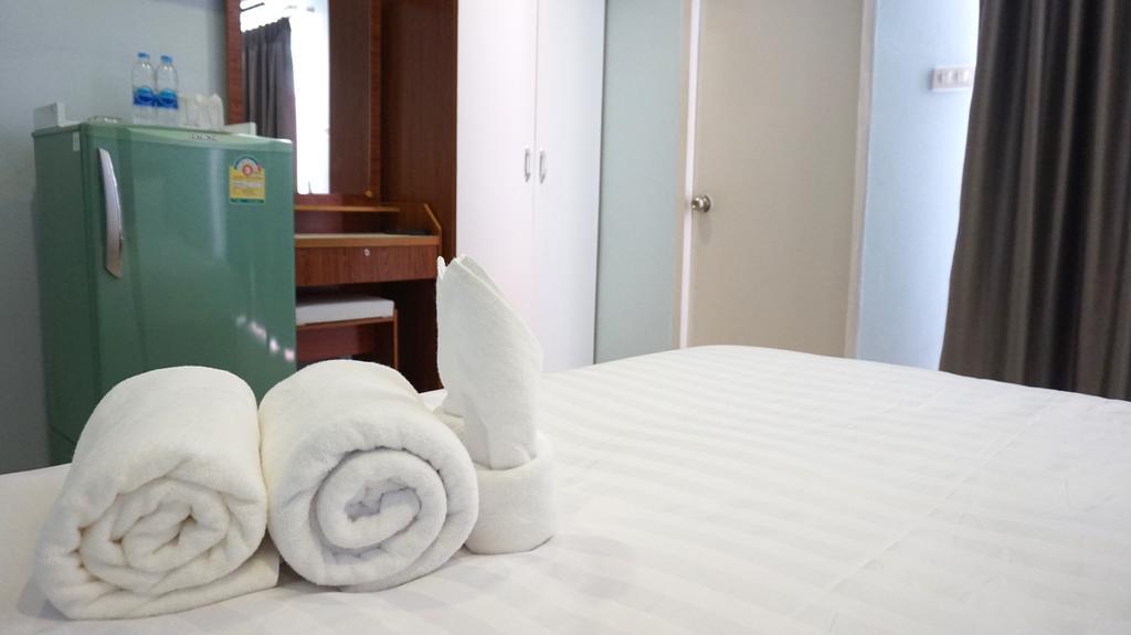 Naka Dream Hotel HHQ Pokoj fotografie