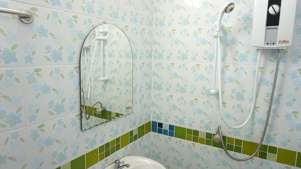 Naka Dream Hotel HHQ Pokoj fotografie